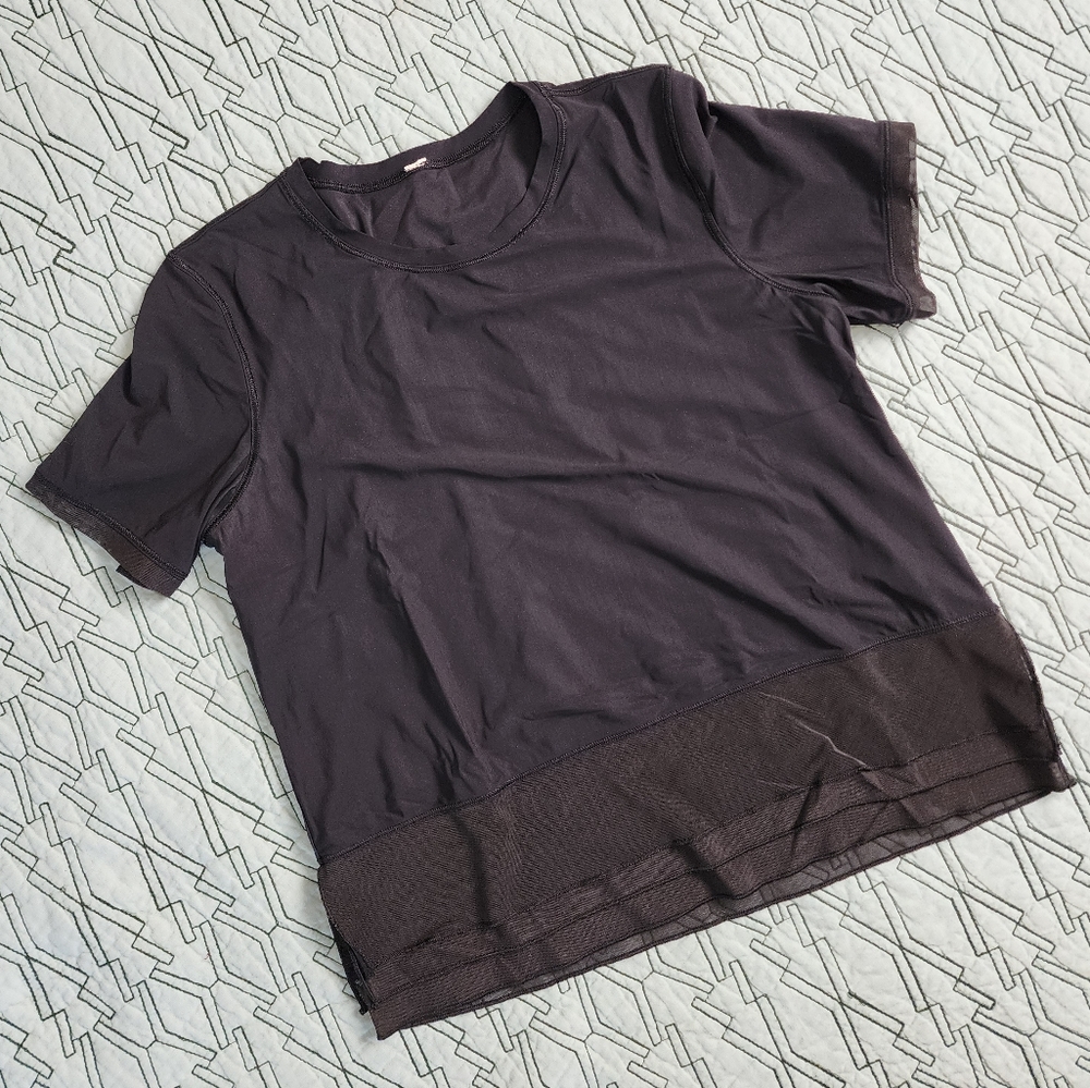 EUC Lululemon Sweat Wicking Tee